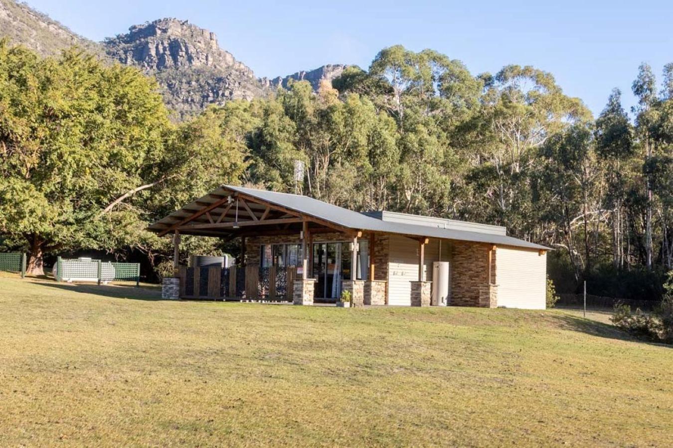 The Grampians Motel Halls Gap Exteriér fotografie